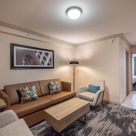Sandman Hotel & Suites Winnipeg Airport Exteriér fotografie