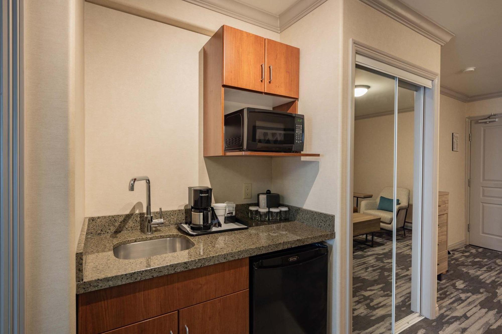 Sandman Hotel & Suites Winnipeg Airport Exteriér fotografie